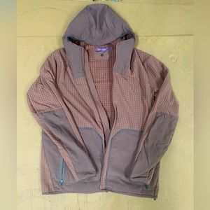 Gently used Lululemon mens XL hoodie jacket.